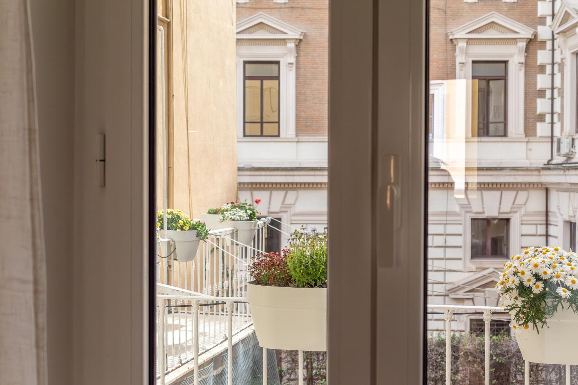 Iflat Stylish & Cozy In The Heart Of Monti Apartment Rom